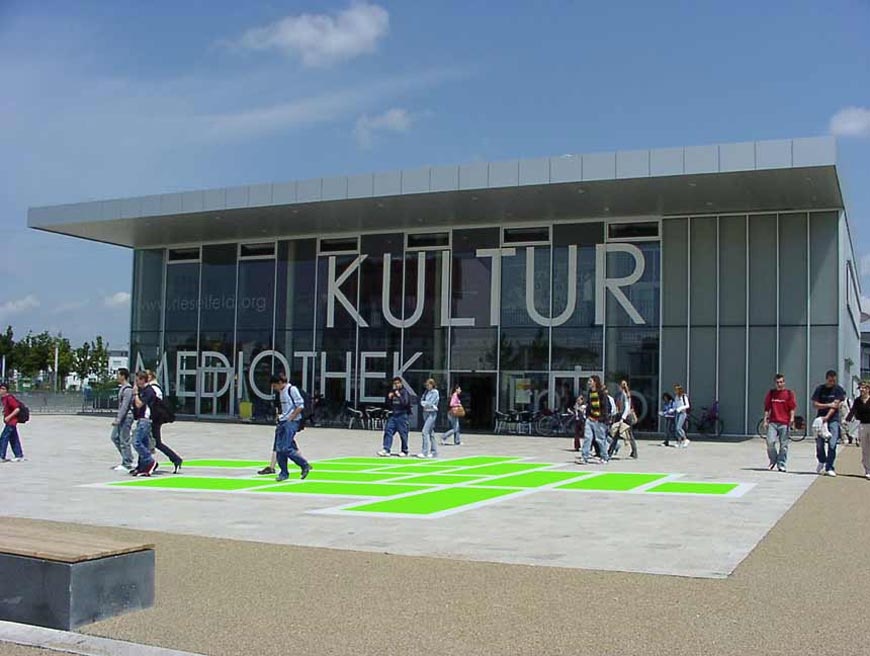 Fountain Green / Tapis de la Pelouse